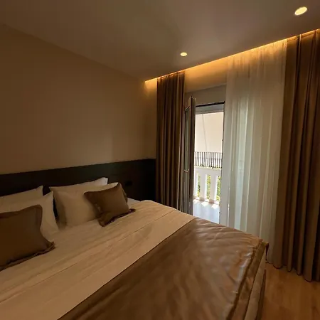 Luxloft