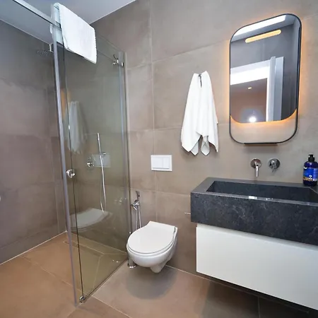 Luxloft Lägenhet Tirana